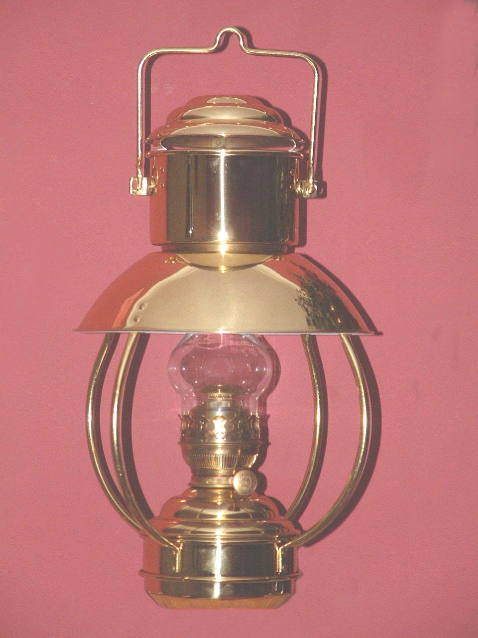 OIL LAMP TRAWLER SMALL